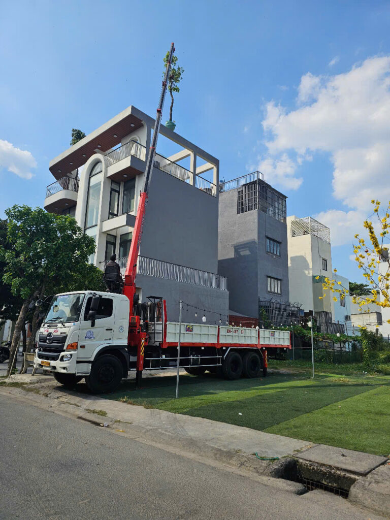thuê xe cẩu tự hành